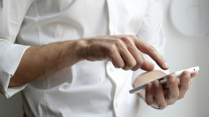 refinancing medical school loans during residency